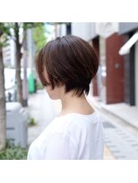 ジェーン(JANE)&nbsp;【ゲストスナップ】ハイライトカラーの大人ショートボブ