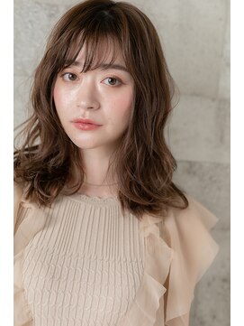 ソラネル(SOLENNEL) 20代30代40代大人ベージュでフェミニン×ゆるふわパーマ　ｆ