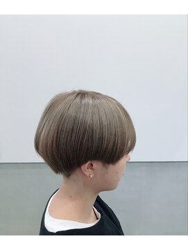 ヘアーコレクトニコ(hair collect nico) ツーブロック×刈り上げ×スモーキーベージュ