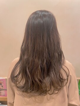 ハイル(Heil) 【Heil】　ダークグレージュ/ラベージュ/大人かわいいヘア/池袋