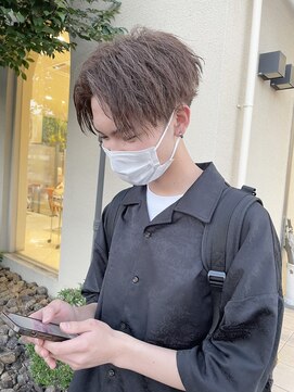 ラドンナアデッソ(LA.DONNA ADDESSO) ナチュラルセンターパート