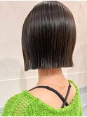 ダークアッシュミニボブ