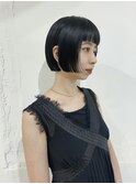 minimal bob / sheer black