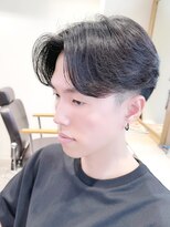 ハレ ヘアサロン(Hale hair salon) Haleビジネスニュアンスパーマセンターパートフェザーパーマ原宿