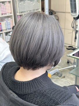 キャラ シャローネ 池袋(Chara Chalone) マッシュショート/ケアブリーチ/ブリーチ1回カラー【本松】