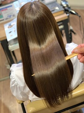 ボタニウム バイ アールサロン(BOTANIUM by RrSALON) 【BOTANIUM】髪質改善Rr SALON HYDRO XEトリートメント☆