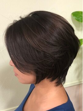 ヘアークリアー 川口鳩ケ谷 横顔キマる♪大人の色っぽボブ