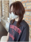 ピンクブラウンカラー×ウルフカット