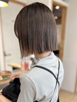 ネオリーブ クーロ(Neolive curro)&nbsp;小顔タッセルボブ×暗髪　[酸性ストレート/縮毛矯正/髪質改善]