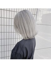 ハイトーンカラーの色味にもこだわり☆色彩検定１級施術者の細かいカラーコントロールで希望の髪色に☆