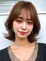 ロティー(loty)&nbsp;ショート ボブ くびれヘア 顔周りカット 暗めカラー ベージュ