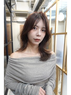 アリスバイアフロート 自由が丘(ALICe by AFLOAT) くびれ巻き/レイヤーカット/シースルーバング