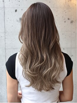 テーラヘアー 板橋店(TELA HAIR)の写真/実力派スタイリストが丁寧にカウンセリング。お客様に合ったオリジナルカラーをご提案☆【板橋】