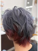 ヘアープレイスネクスト(hair place next) ブルーグレー×レッドのコントラストショート