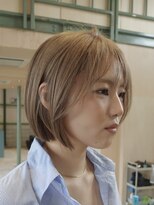 ディッセンバー 伊勢崎(December)&nbsp;レイヤーボブ/グレージュ/レイヤーカット/ミルクティーベージュ