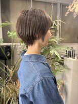 フュチュールヘアー(futur hair)&nbsp;美髪くびれショートスタイル