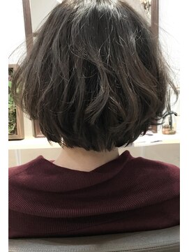 ヘアーアンドアトリエ マール(Hair&Atelier Marl) 【Marlお客様スタイル】ブルージュカラーのふんわりボブ