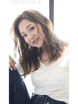 オーストヘアーフィガロ 本通り店(Aust hair Figaro) ロブ×フォギーアッシュ