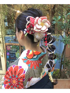 ネオリーブアイム 横浜西口店(Neolive aim) 成人式、卒業式の予約受付中です☆