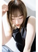 軽め切りっぱなし ハイライトベージュ小顔顔まわり