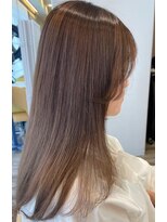 アロン(Allons Ginza)&nbsp;☆くびレイヤーエモージュデザインカラーシルキーベージュミディ