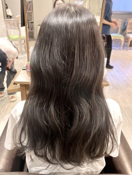 レイラバイアフロート 吉祥寺(Lila by afloat) アッシュグレー/グレージュ