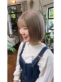 ボブ　ミルクティーベージュ
