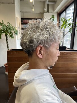 スープレックス ヘアーデザイン(SOUPREX HAIR DESIGN) メンズパーマ 20代 30代 40代 50代 髪質改善 学割