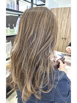 ディーボーイ 健軍店(D-BOY)&nbsp;ハイライト/白髪ぼかし/ブリーチ/ベージュ
