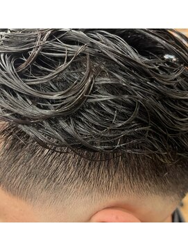 シープラス(C+) フェードパーマ