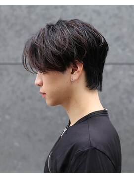 センス 渋谷 宇田川交番前(SENSE) ブルーブラック/センターパート/フェザーパーマ/渋谷