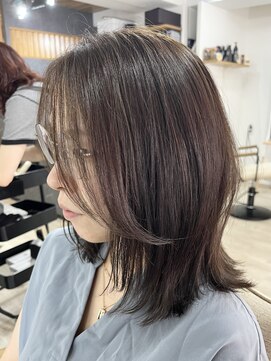 エメヘアデザイン ルイス(Aimer Hair Design Lewis) ミディアムレイヤー/重ためレイヤー/弘前市