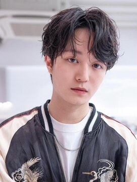 ケアリー 練馬(Carelly) デザインカラー/レイヤーカット/ウェットヘア/オリーブベージュ