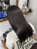 スピラ(SPiRA)&nbsp;パヤ毛、うねりを徹底解消。自然にまとまる縮毛矯正