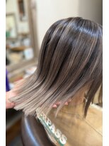 オーリトーリ(Oritori) ミディアムボブ