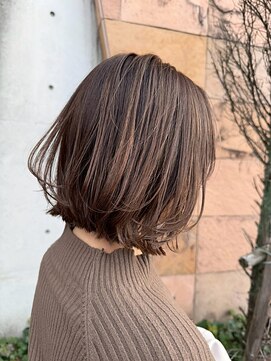 イーストハムヘッドショップ(EAST HAM head shop) 透明感ラテブラウン/ショートミディ/レイヤーカット