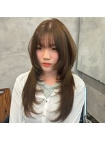ニコ シモノセキ(NIKO Shimonoseki) ブリーチなしで透け感カラー/レイヤーカット