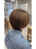 ブリーチなしベージュ/ショート伸ばしスタイル