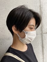 モカヘアー(mocha hair)&nbsp;刈り上げショートスタイル