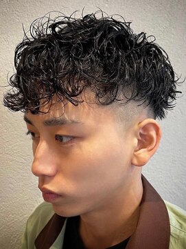 ビンゴ(BINGO) ba597アッシュブラック刈り上げツイスト束感バーバースタイル