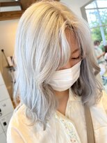 ジップ 緑店(zip)&nbsp;透明感アッシュグレージュ×２０代ガーリーミディ