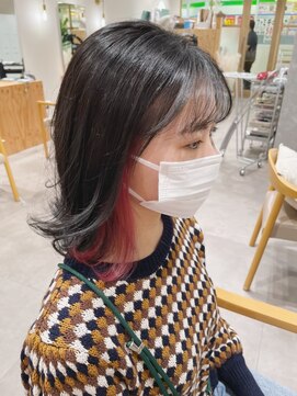 チェレ アズーリ 狭山店(Chere azuri) インナーカラー外ハネボブ×コントラストインナーカラー