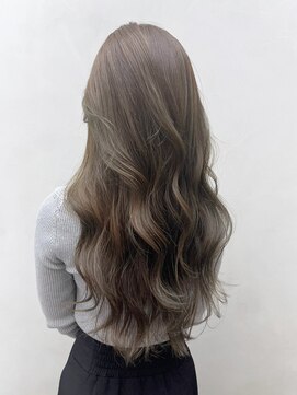 アイティーバイアルバム 松戸店(IT by ALBUM) くびレイヤーグレーベージュグレージュカラー_ba486401