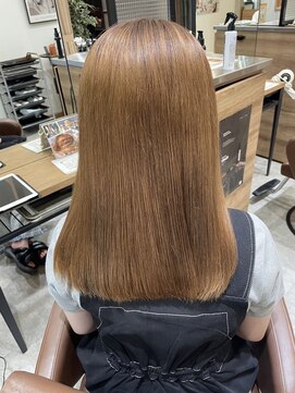 ブランシェ JR勝川駅前店 ブリーチ毛でも艶髪髪質改善ストレート