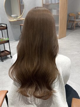 リーシュ(Re:sh) ベージュ