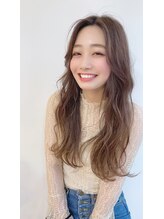 バイエイト(X８) 透明感グレージュ☆愛されロングレイヤー
