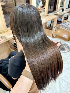 アテナ(ATENA) 直樹/髪の毛の悩み、僕が必ず解決します。是非一度お任せ下さい