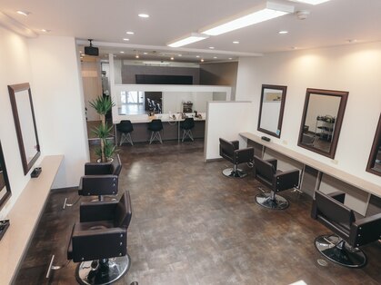 カラリス 黒川店(coloris)の写真