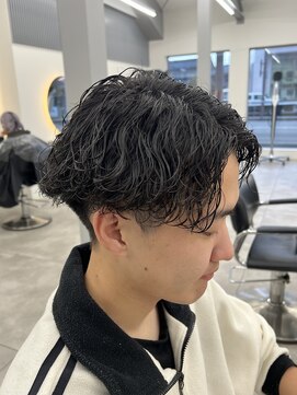 【金沢】波巻きパーマ×センターパート｜金沢メンズパーマ