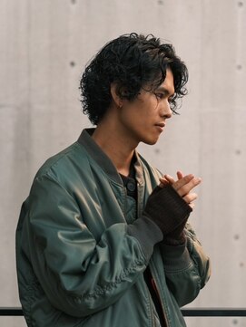 ブークル(boucle) メンズミディアムパーマ　メンズウルフパーマ